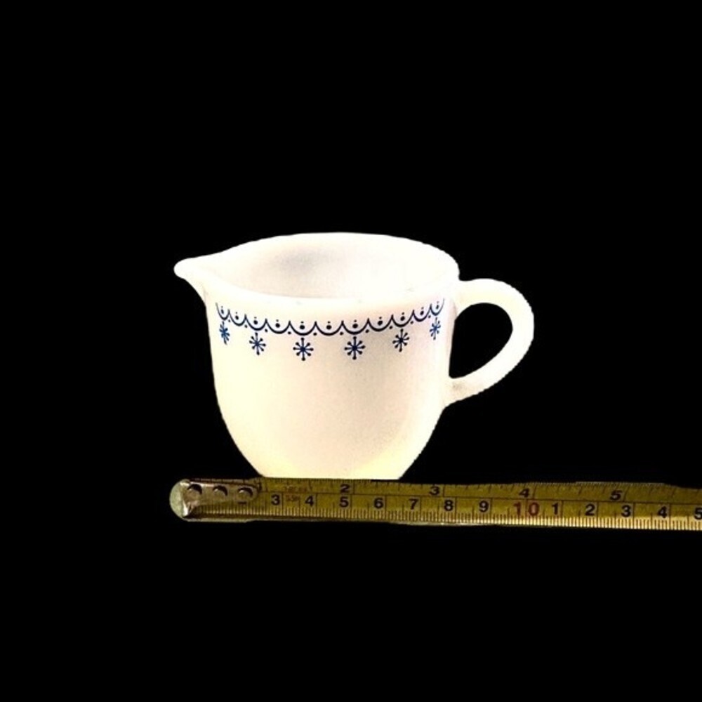 Pyrex Corning Snowflake‎ Blue Pitcher Creamer - Picture 6 of 10
